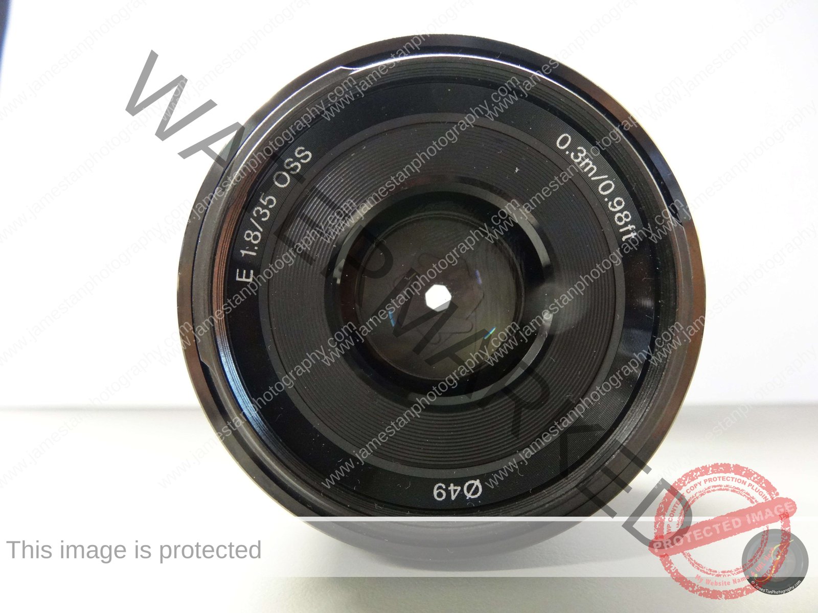 Review: Sony SEL35F18